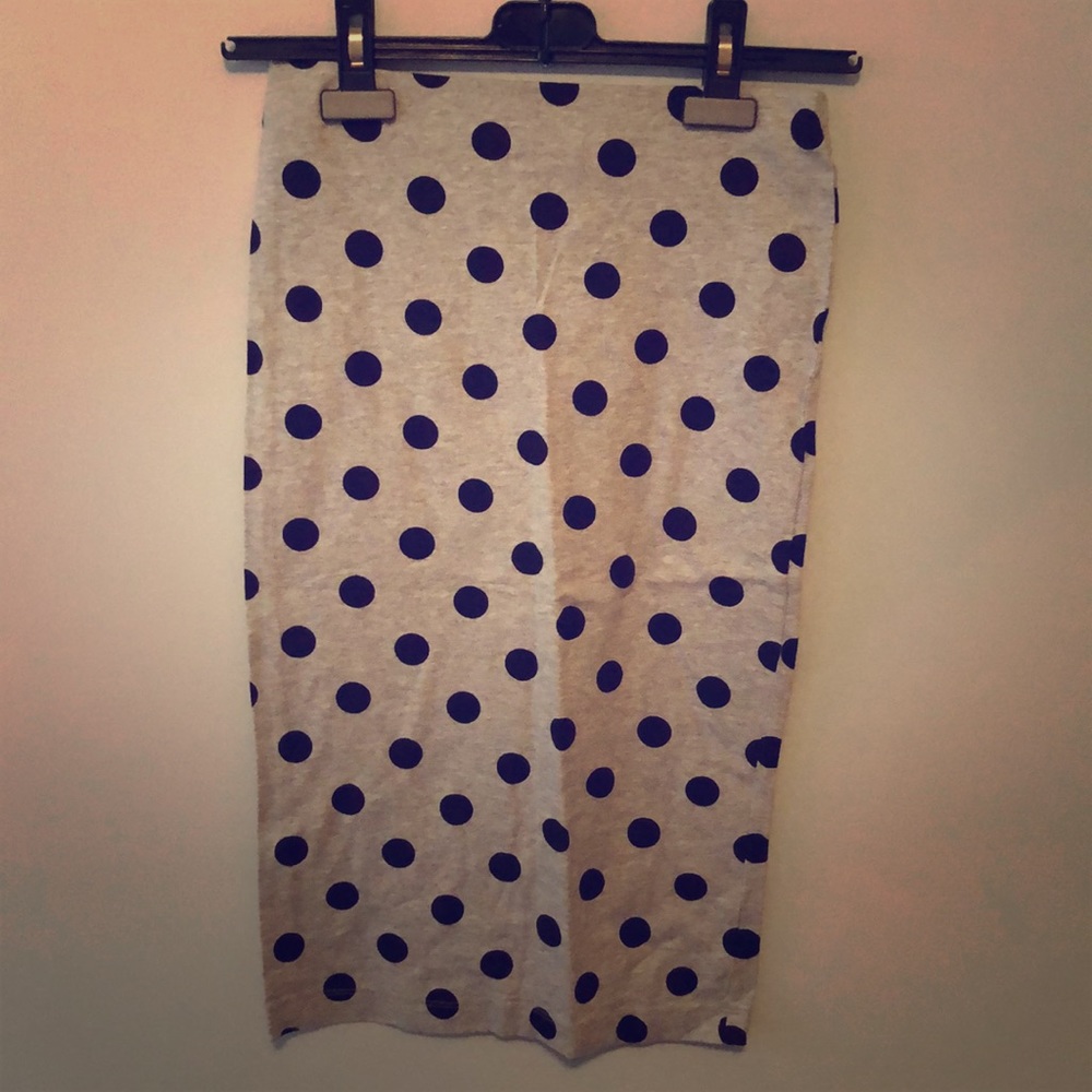 Stretchy cotton body polka dot skirt
